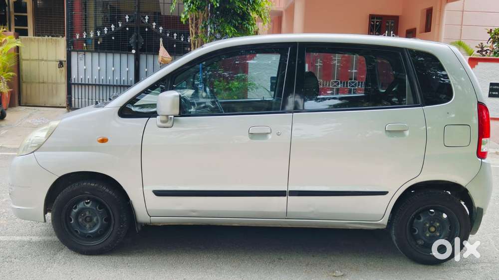 Maruti Suzuki Zen Estilo Vxi Bsiv, 2010, Petrol