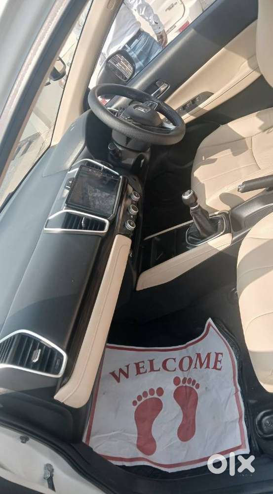 Honda City Zx Petrol Mt, 2021