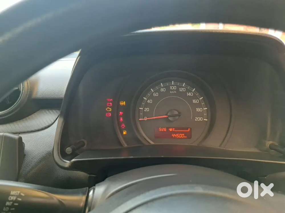 Maruti Suzuki Swift 2022 Petrol 44500 Km Driven