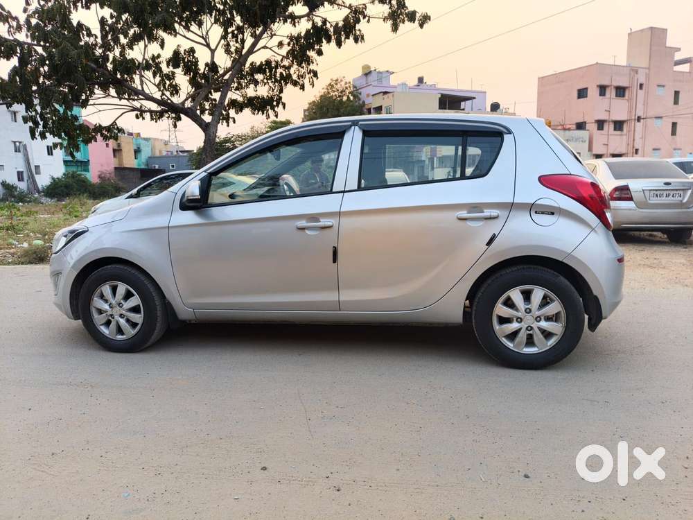 Hyundai I20 Sportz At 1.4, 2014, Petrol
