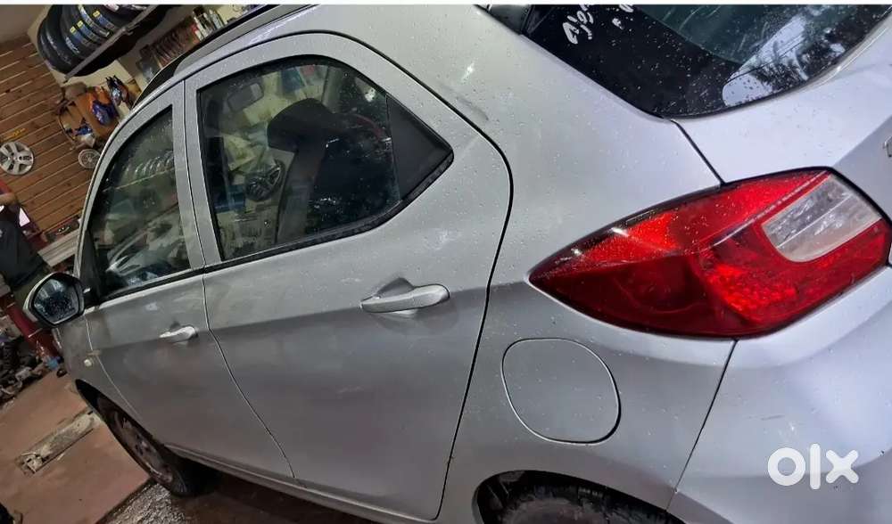 Tata Tiago 2018 Petrol 93000 Km Driven Automatic
