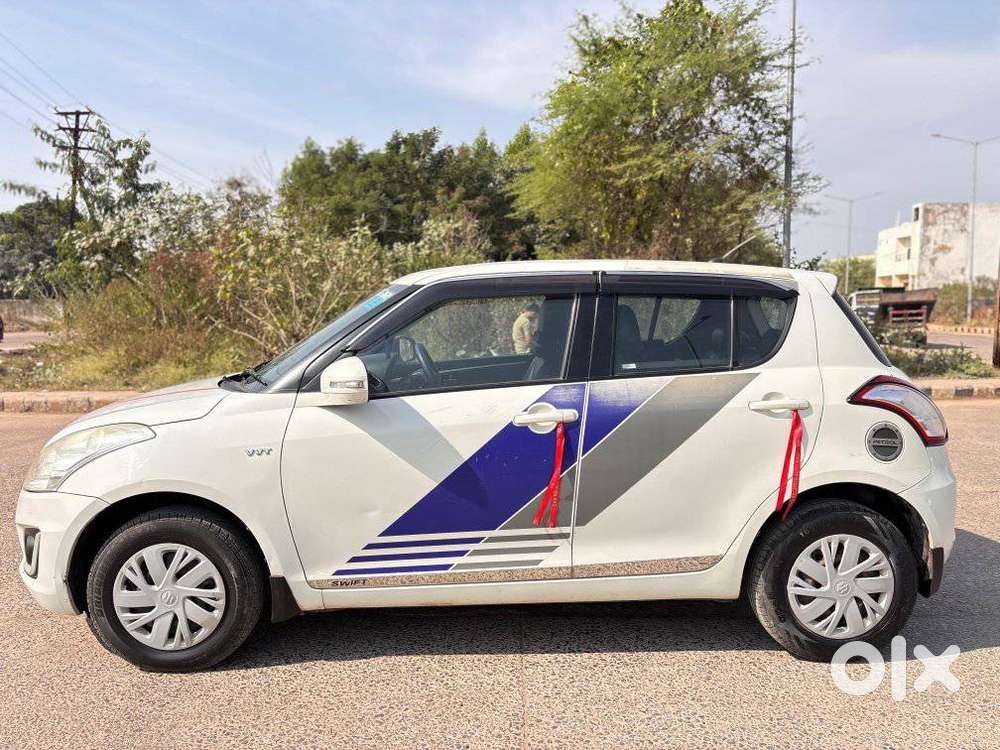 Maruti Suzuki Swift 1.2 Vxi (o), 2017, Petrol