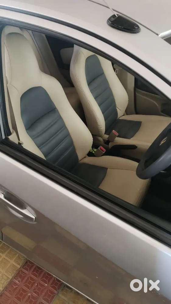 Honda Brio V 2012