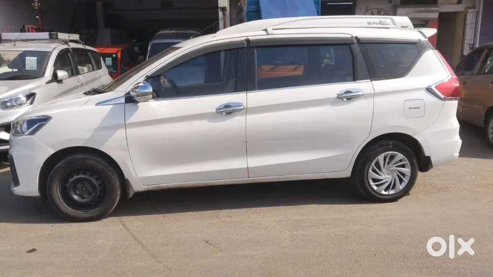 Maruti Suzuki Ertiga Vxi Cng, 2022, Cng & Hybrids