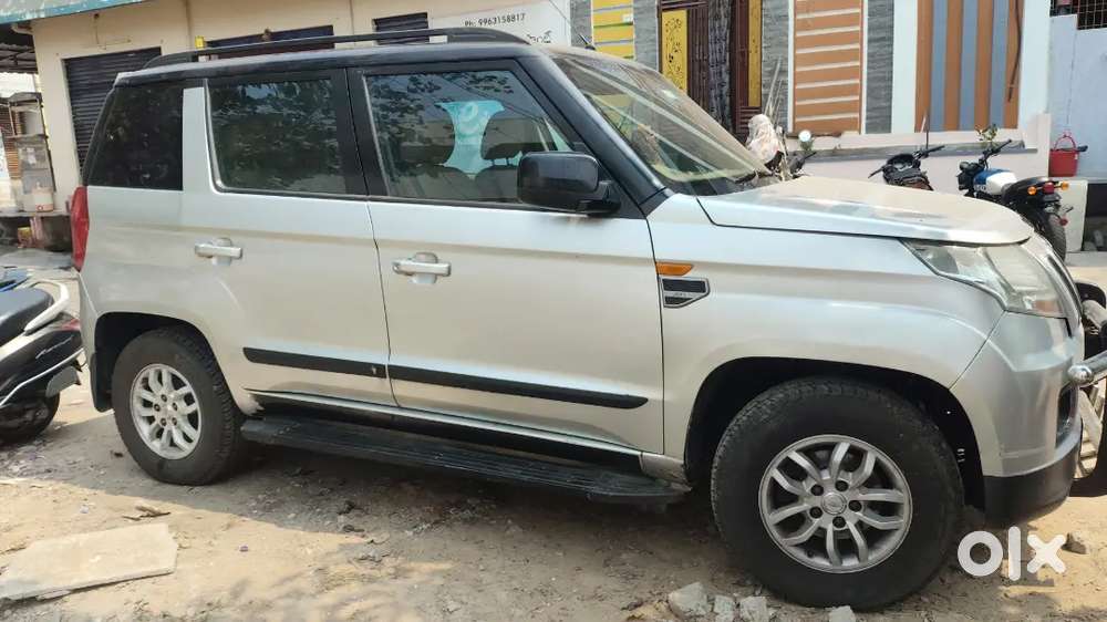 Mahindra Tuv 300 2017