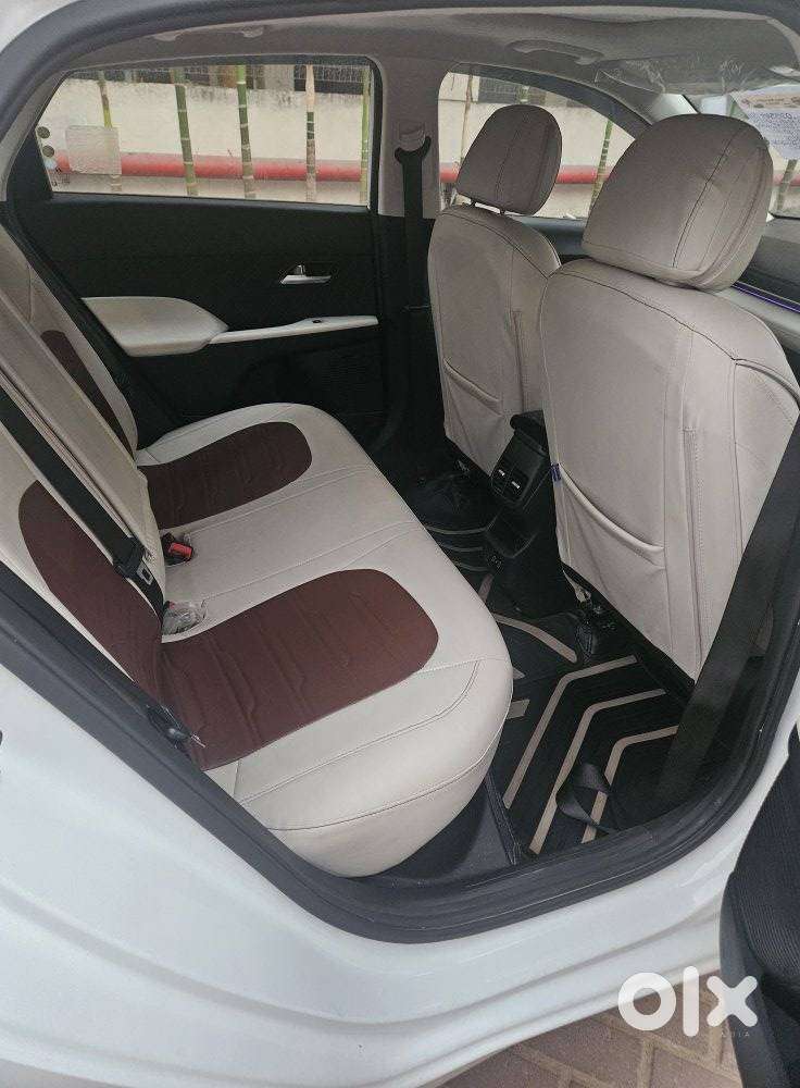 Hyundai Verna 1.5 Sx Petrol Mt, 2024, Petrol