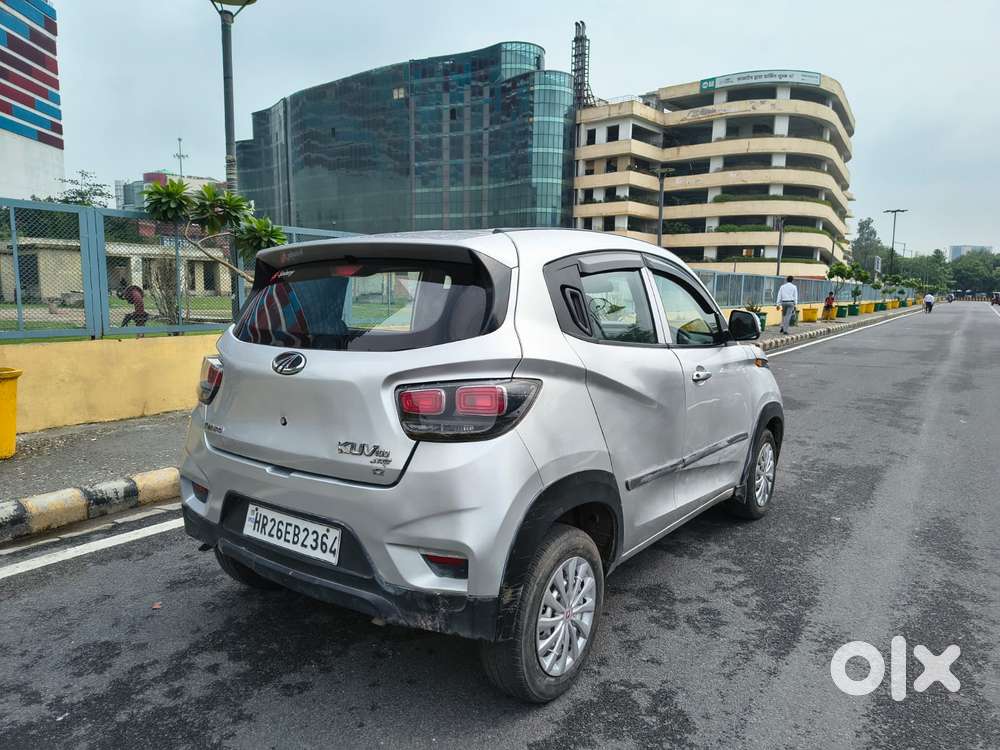 Mahindra Kuv 100 Mahindra-kuv-100-d75-k2, 2019, Petrol