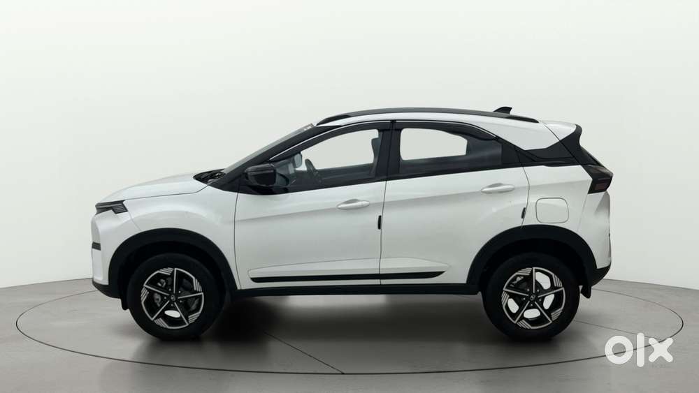 Tata Nexon Creative Plus 1.2 Revotron Petrol 7dca, 2025, Petrol