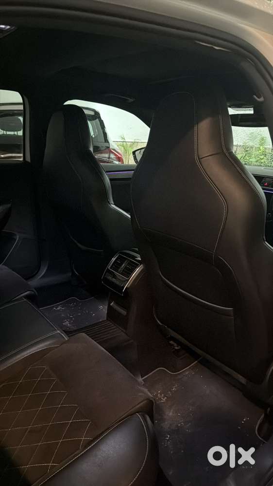 Skoda Superb Petrol 2022