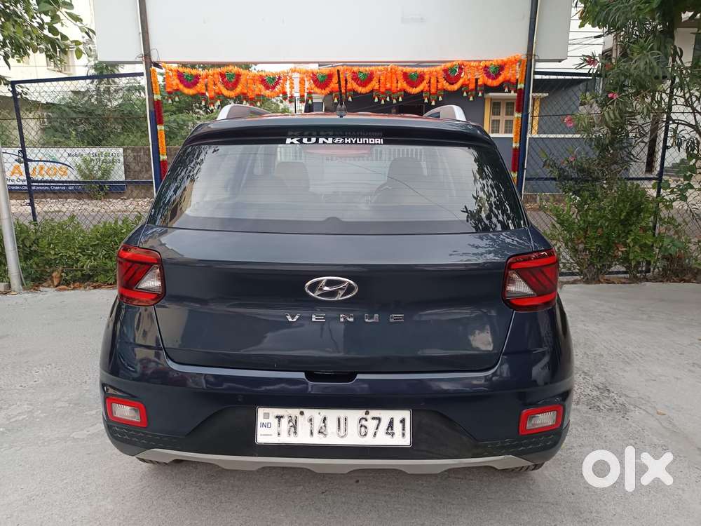 Hyundai Venue 1.2 S (o), 2019, Petrol
