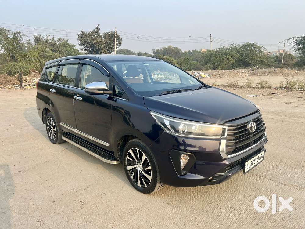 Toyota Innova Crysta