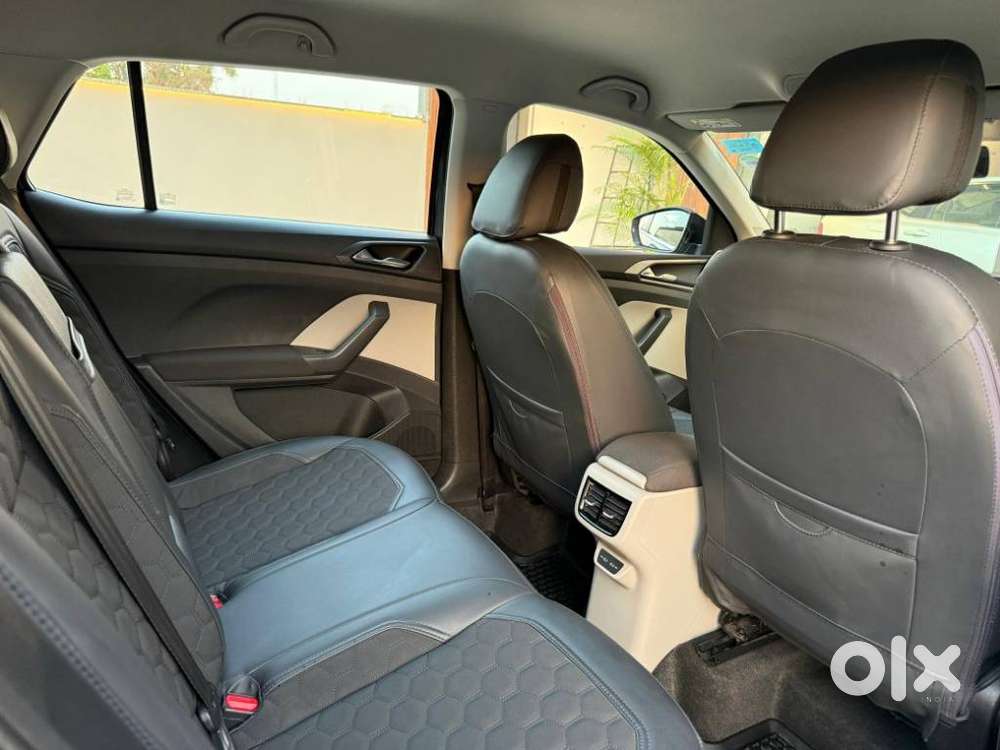Skoda Kushaq 1.0 Tsi Ambition, 2022, Petrol