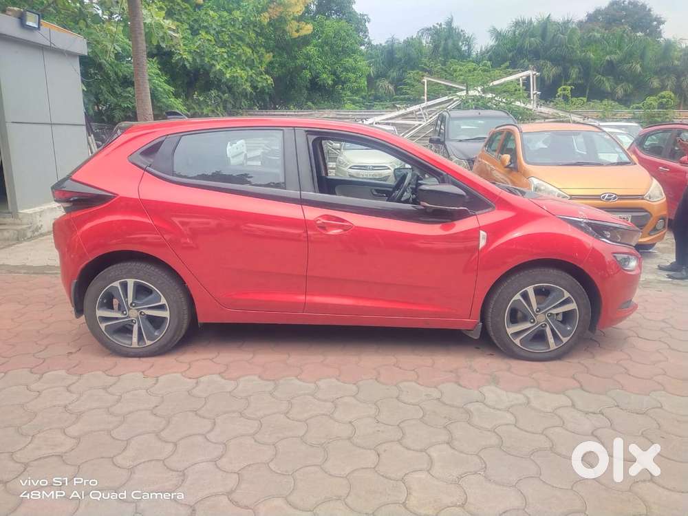 Tata Altroz Xz Plus (o) (s) Icng, 2024, Cng & Hybrids