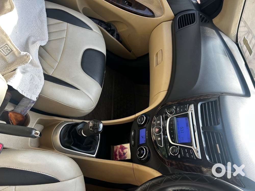 Hyundai Fluidic Verna 2014
