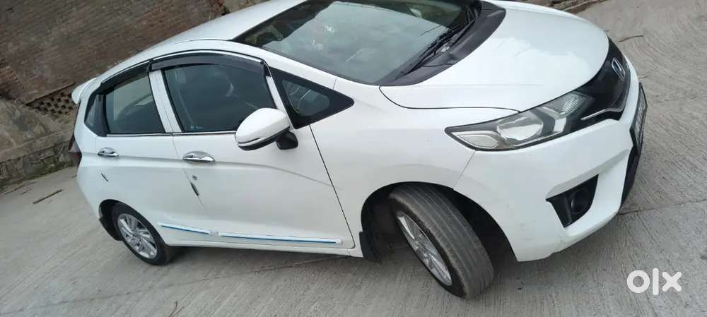 Honda Jazz 2015 Petrol Well Maintained