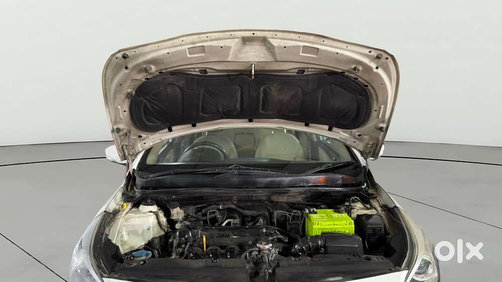 Hyundai Verna 1.6 Vtvt Sx, 2016, Petrol