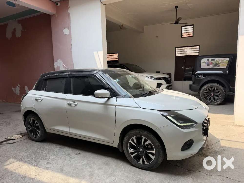 Maruti Swift 2024 Petrol Automatic