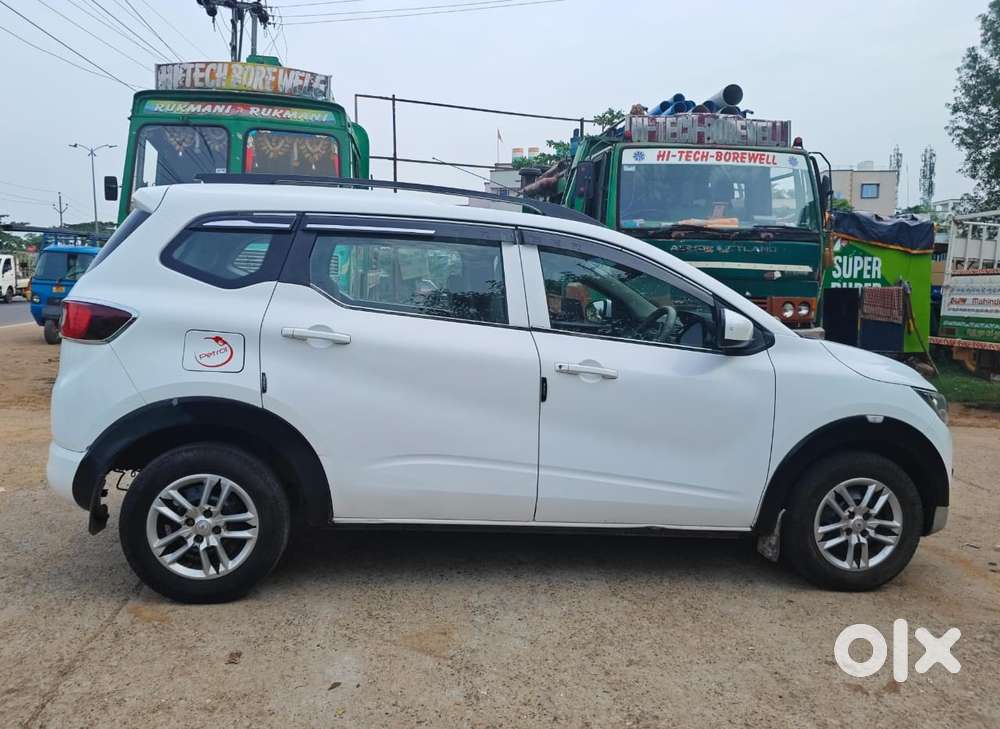 Renault Triber Rxl, 2021, Petrol