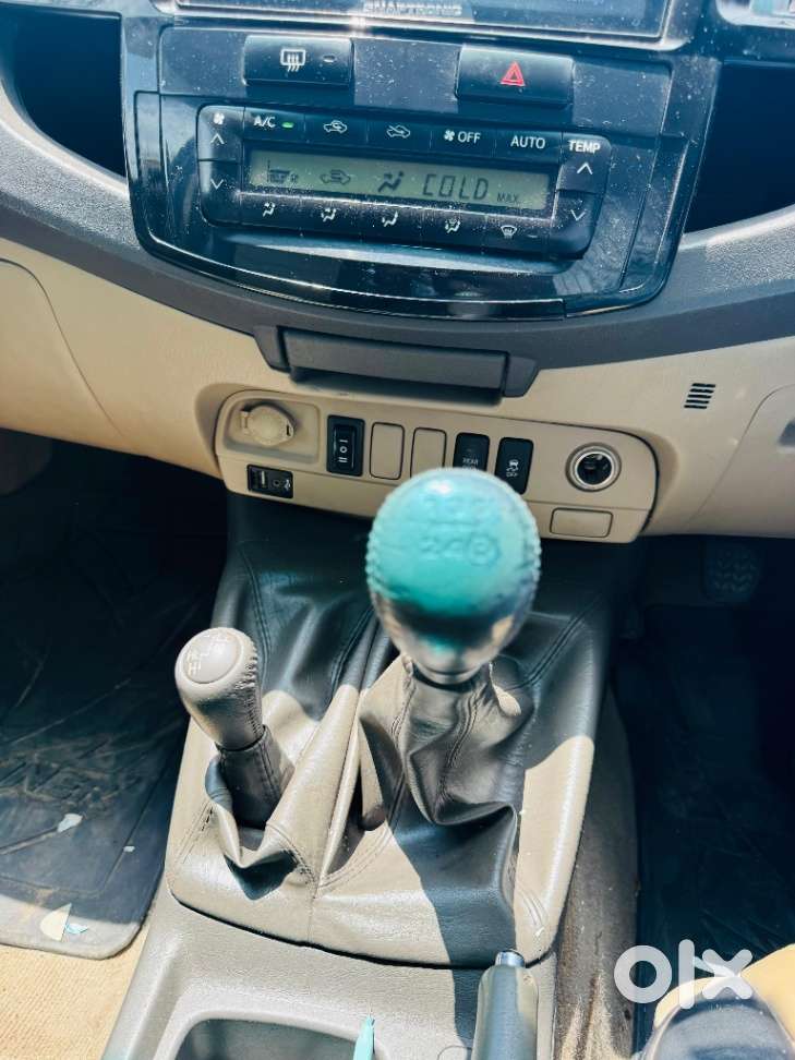 Toyota Fortuner 2011-2016 4x4 Mt, 2012, Diesel
