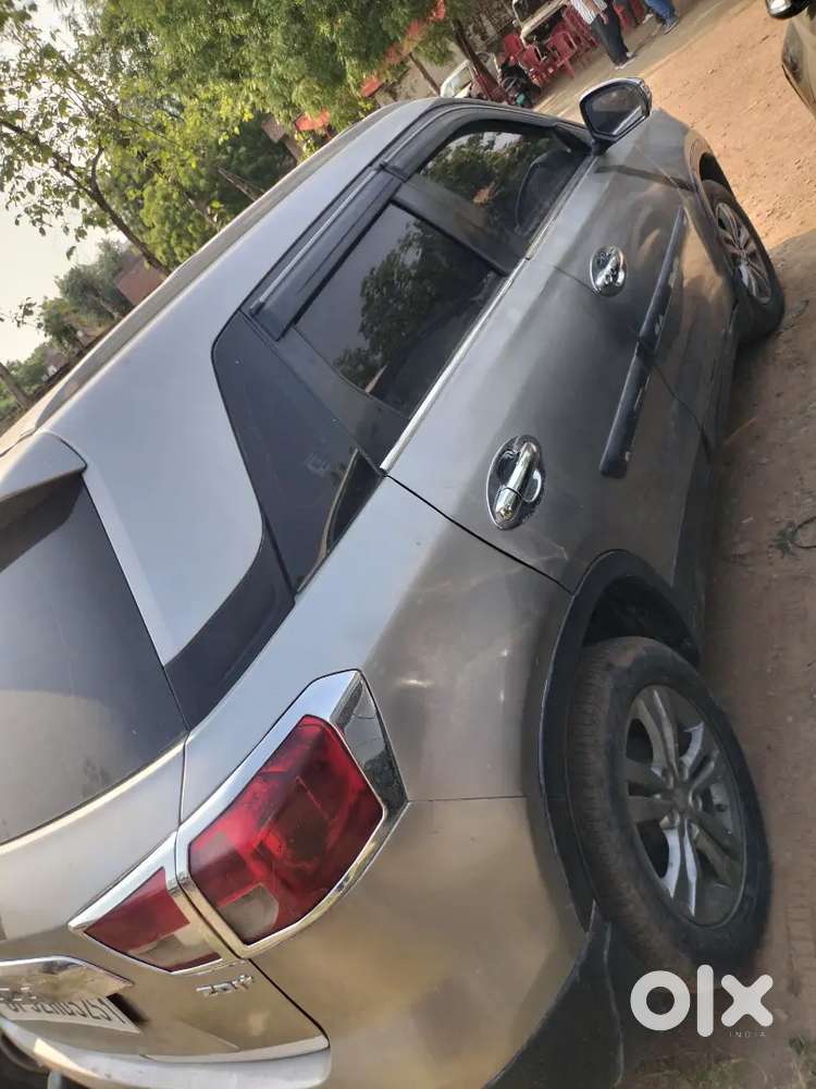 Maruti Suzuki Brezza 2017 Diesel 75000 Km Driven