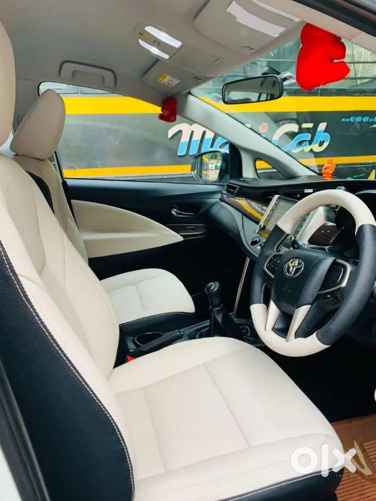 Toyota Innova Crysta 2022 Diesel Well Maintained
