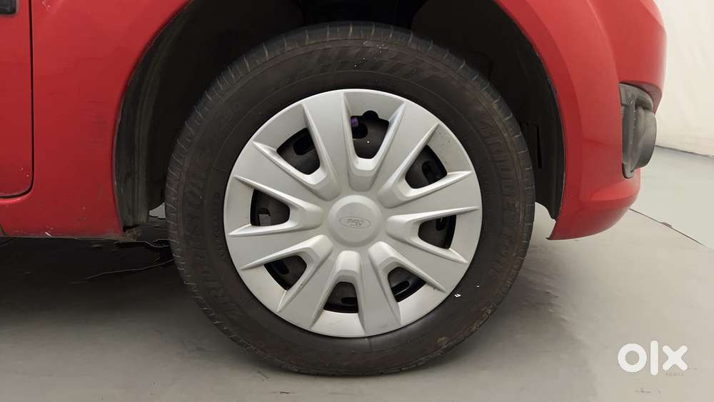 Ford Figo 2010-2012 Petrol Zxi, 2013, Petrol
