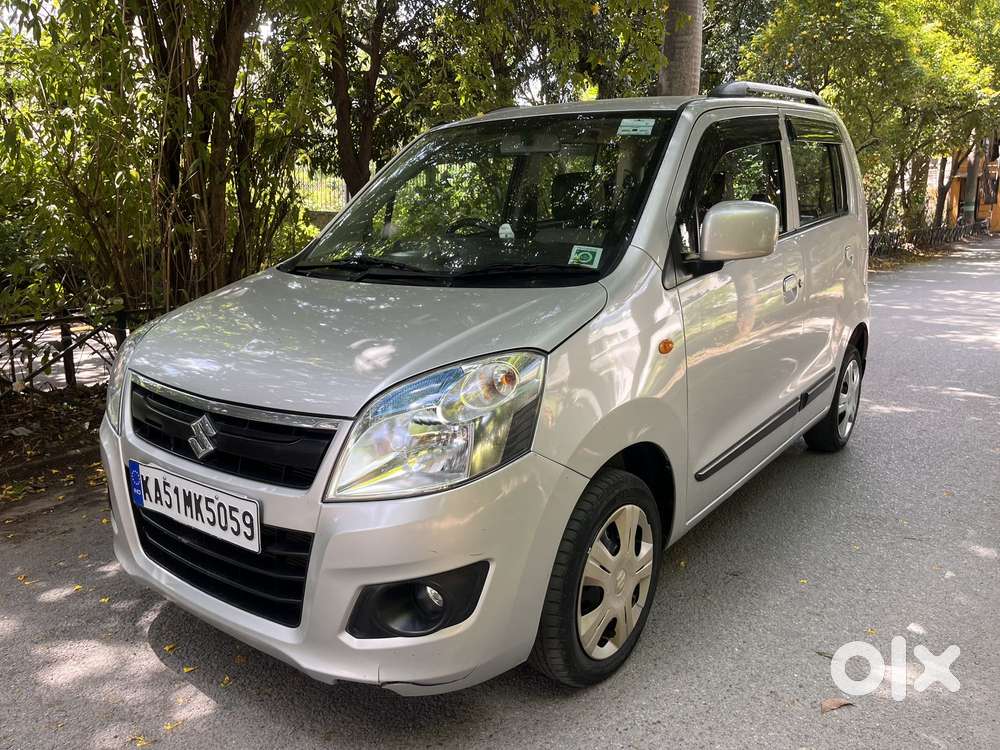 Maruti Suzuki Wagon R VXI AMT Opt 1.2, 2017, Petrol