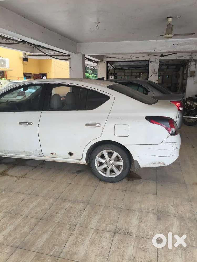 Nissan Sunny Xv Pack 2012