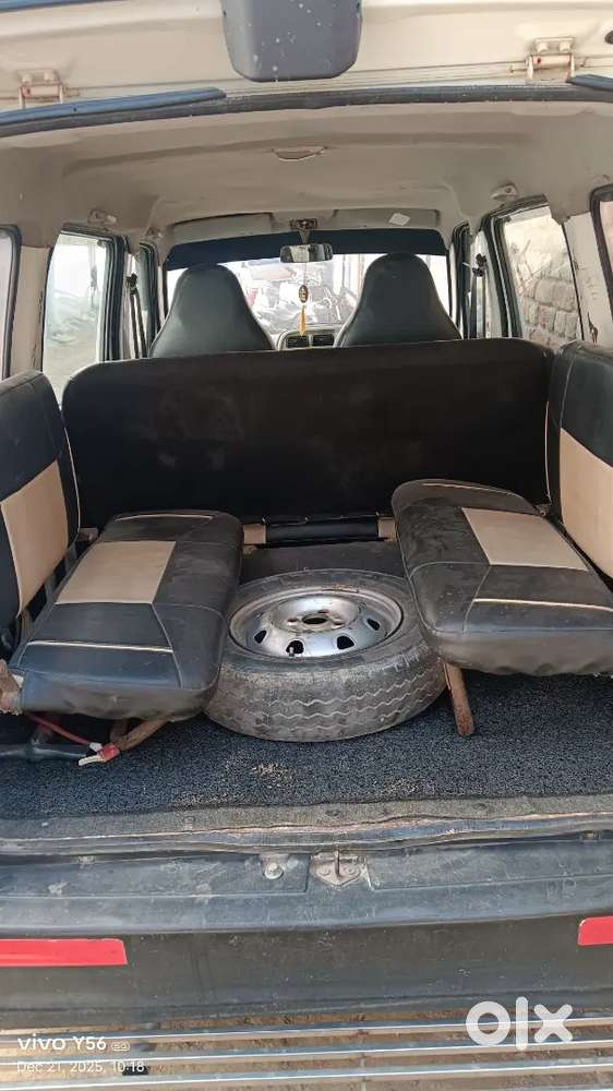 Maruti Suzuki Eeco 2016