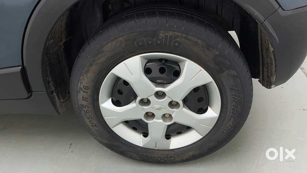 Mahindra Xuv300 W6, 2020, Petrol