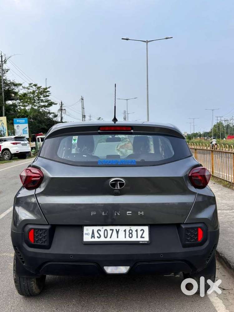 Tata Punch 1.2 Revotron Adventure Camo, 2024, Petrol
