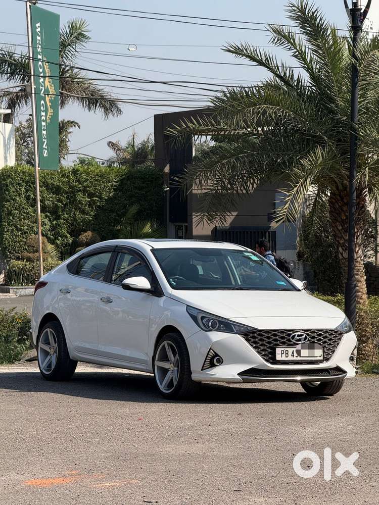 Hyundai Verna 1.5 Sx Diesel Mt, 2022, Diesel