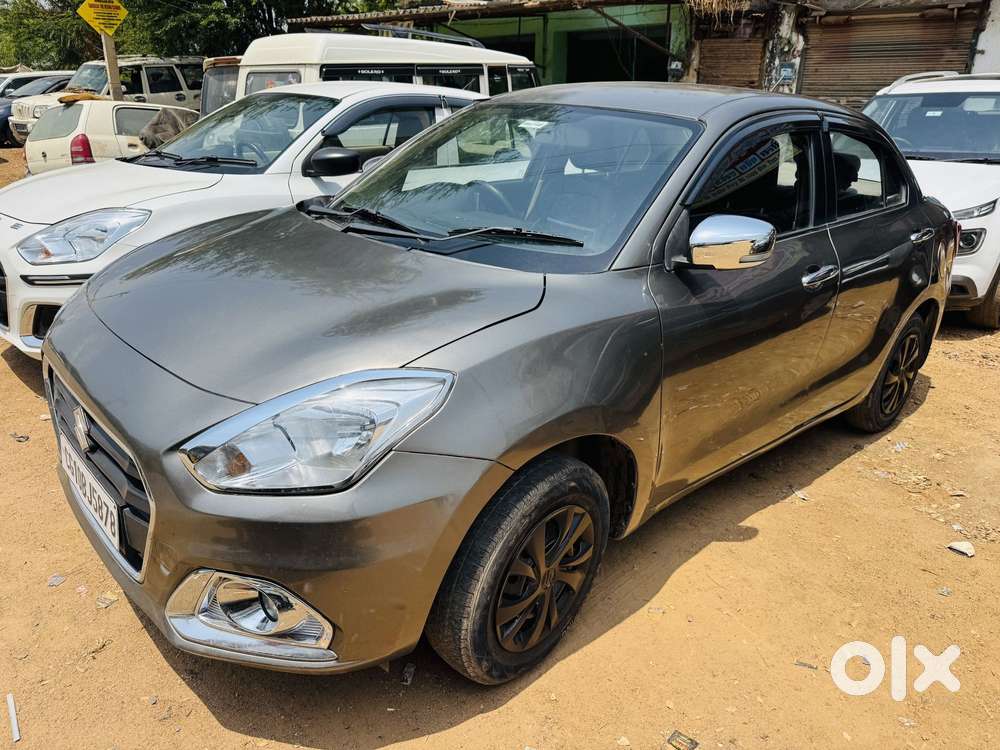 Maruti Suzuki Swift Dzire 1.3 Vxi, 2022, Petrol