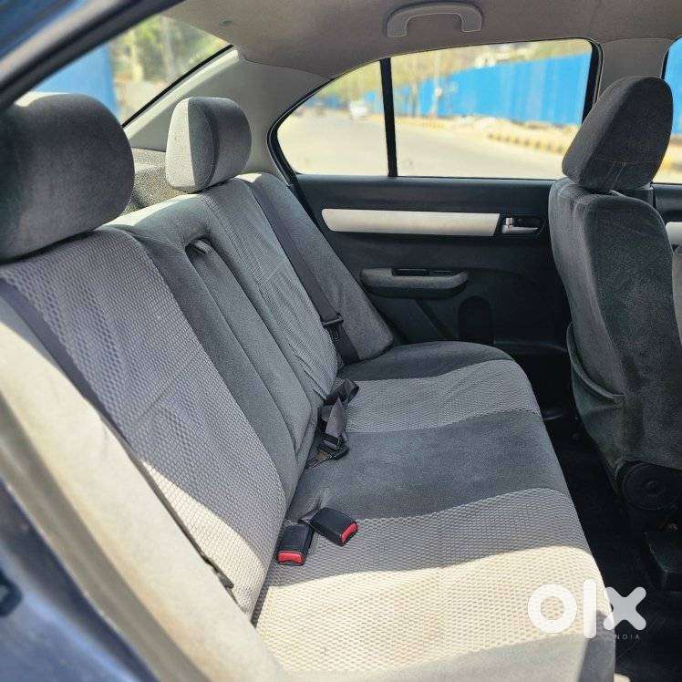 Maruti Suzuki Swift Dzire Vxi, 2010, Petrol