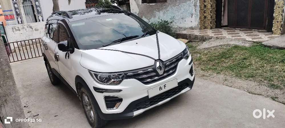 Renault Triber Rxz 2025 Amt Dual Tone