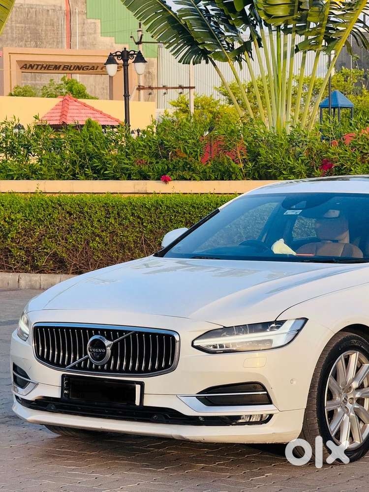 Volvo S90 D4 2019