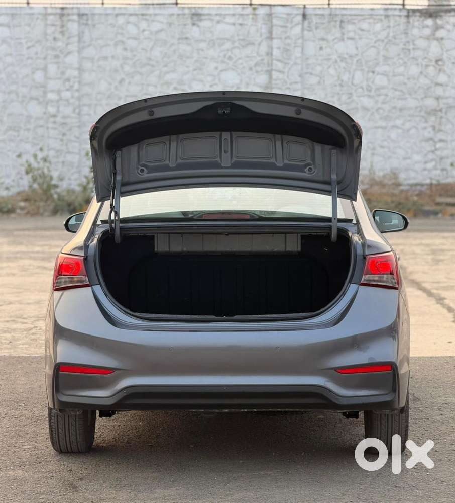 Hyundai Verna Ex 1.6 Vtvt At, 2017, Petrol