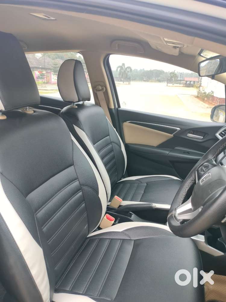 Honda Jazz V Automatic, 2015, Petrol