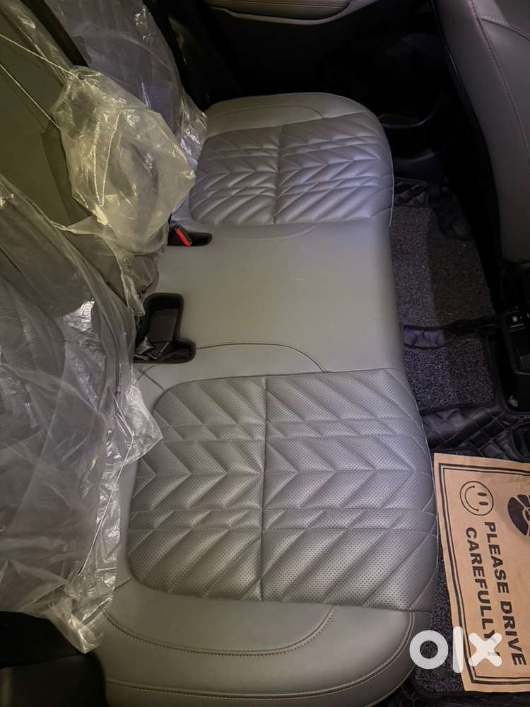 Kia Seltos 2025 Petrol Well Maintained