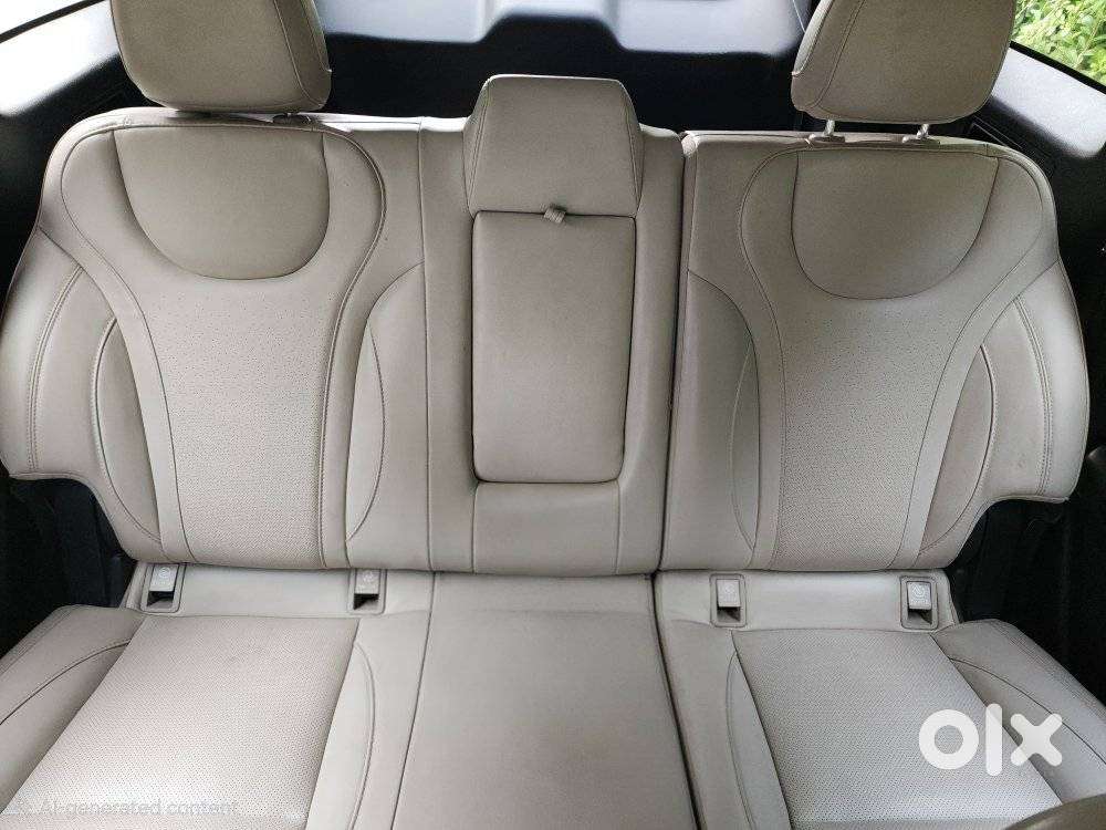Mahindra Xuv700 2.2 Ax 7 Diesel At Str, 2023, Diesel