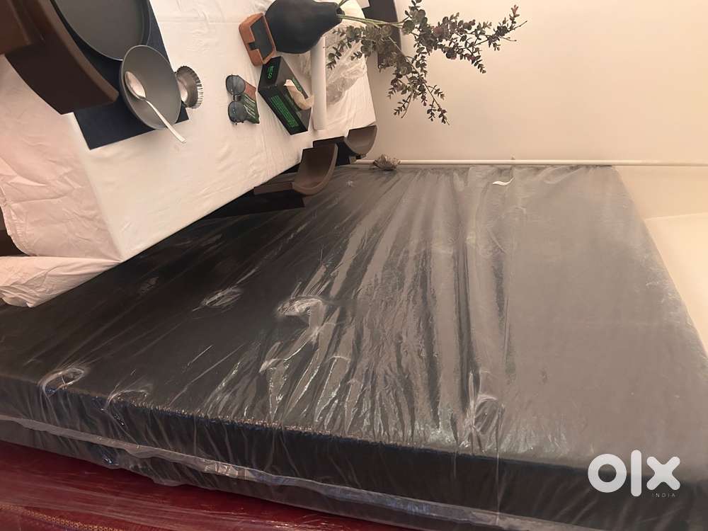 Sleep Company Orthopedic Matress (King size) 10 months used