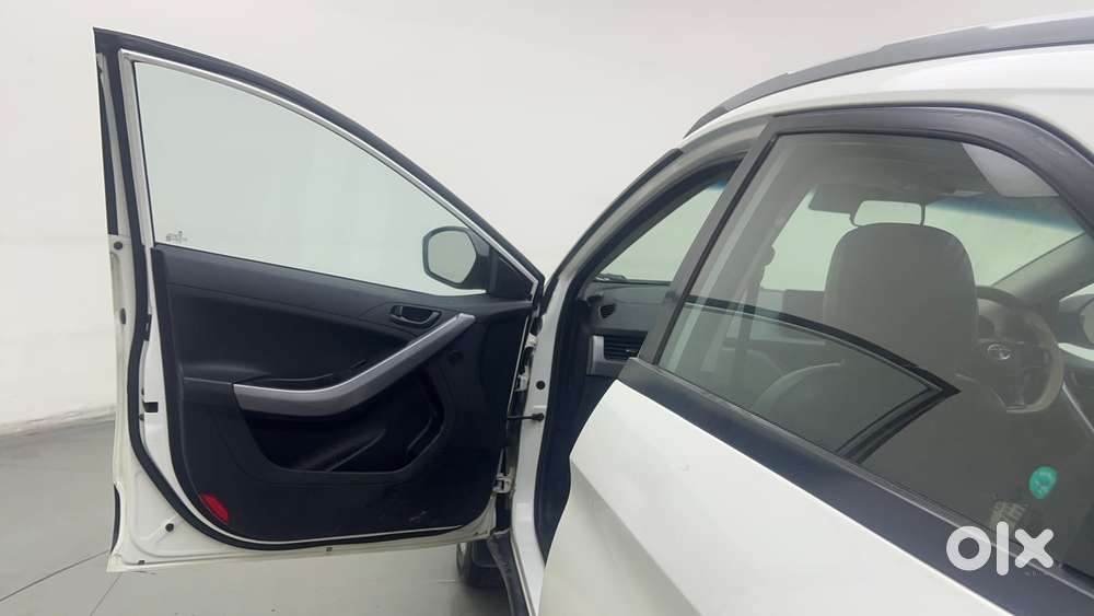 Tata Nexon 1.5 Revotorq Xm, 2023, Diesel