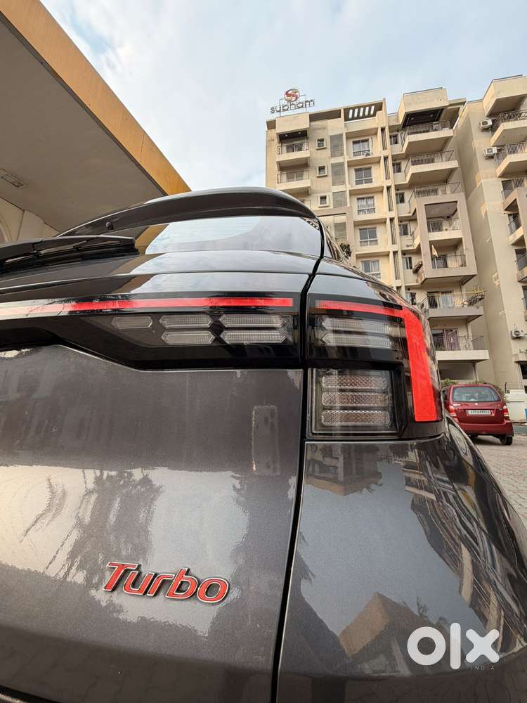 Hyundai Venue 1.0 Sx (o) Turbo Imt, 2023, Petrol