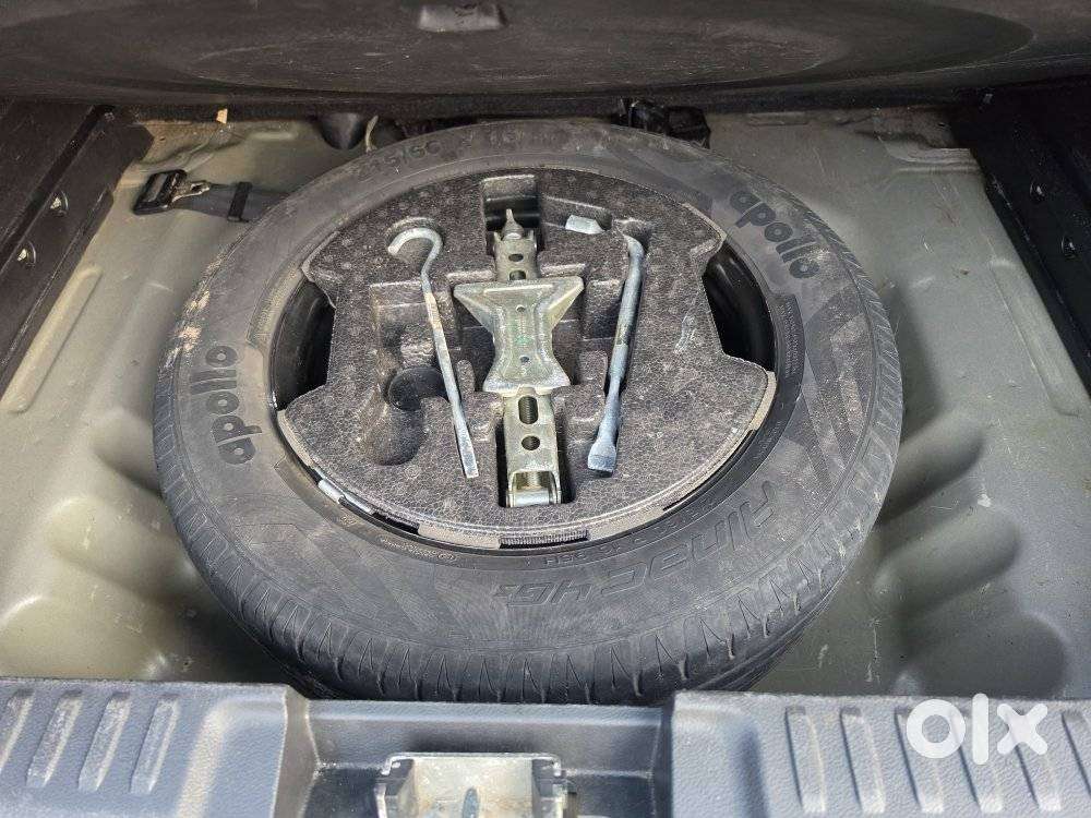 Maruti Suzuki Brezza 1.5 Zxi Plus Smart Hybrid, 2022, Petrol