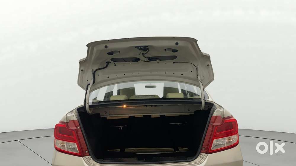 Maruti Suzuki Swift Dzire Amt Zxi, 2019, Petrol