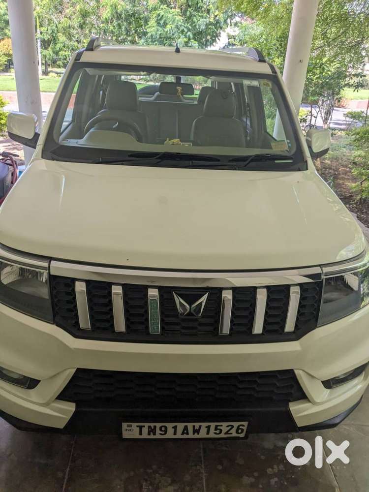 Bolero Neo - N10-top Model: Ist Owner: Kms Covered:12,000: White Color