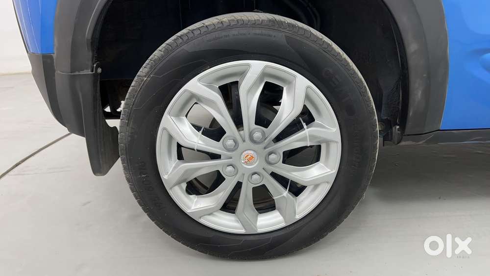 Renault Kiger Rxt, 2023, Petrol