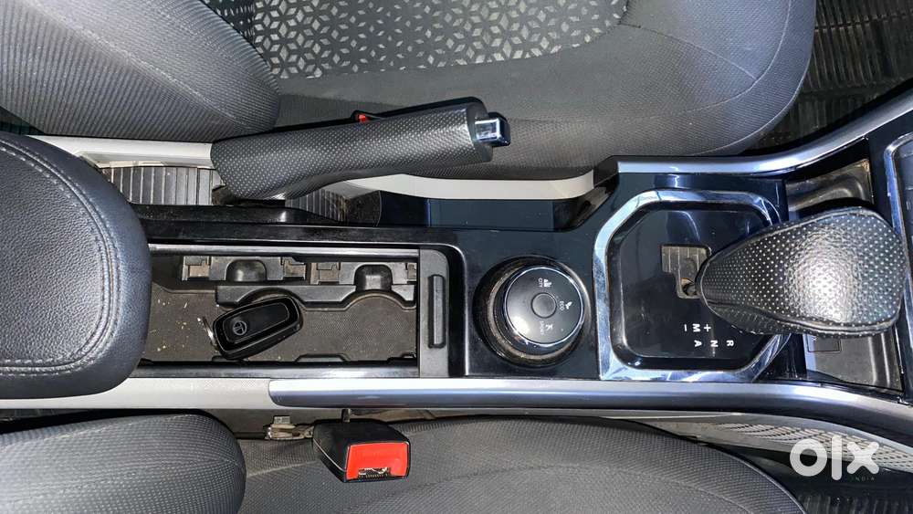 Tata Nexon 1.5 Revotorq Xza Plus Dualtone, 2018, Diesel