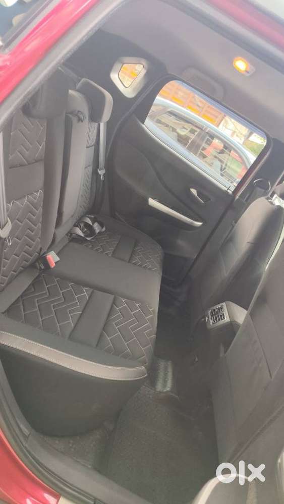 Nissan Magnite 1.0 Xv, 2021, Petrol
