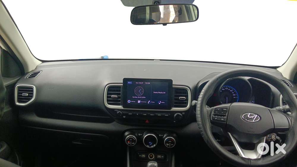 Hyundai Venue S, 2022, Petrol
